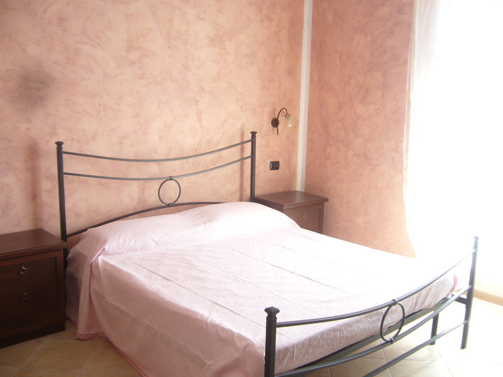 Appartamenti Ca'Melia Sarzana Habitación foto